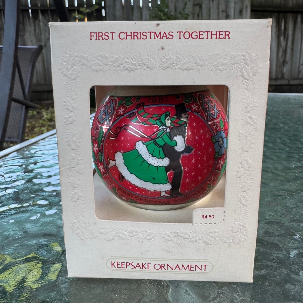 Vintage 1981 Hallmark First Christmas Together Glass Ball Ornament QX706-2 Box